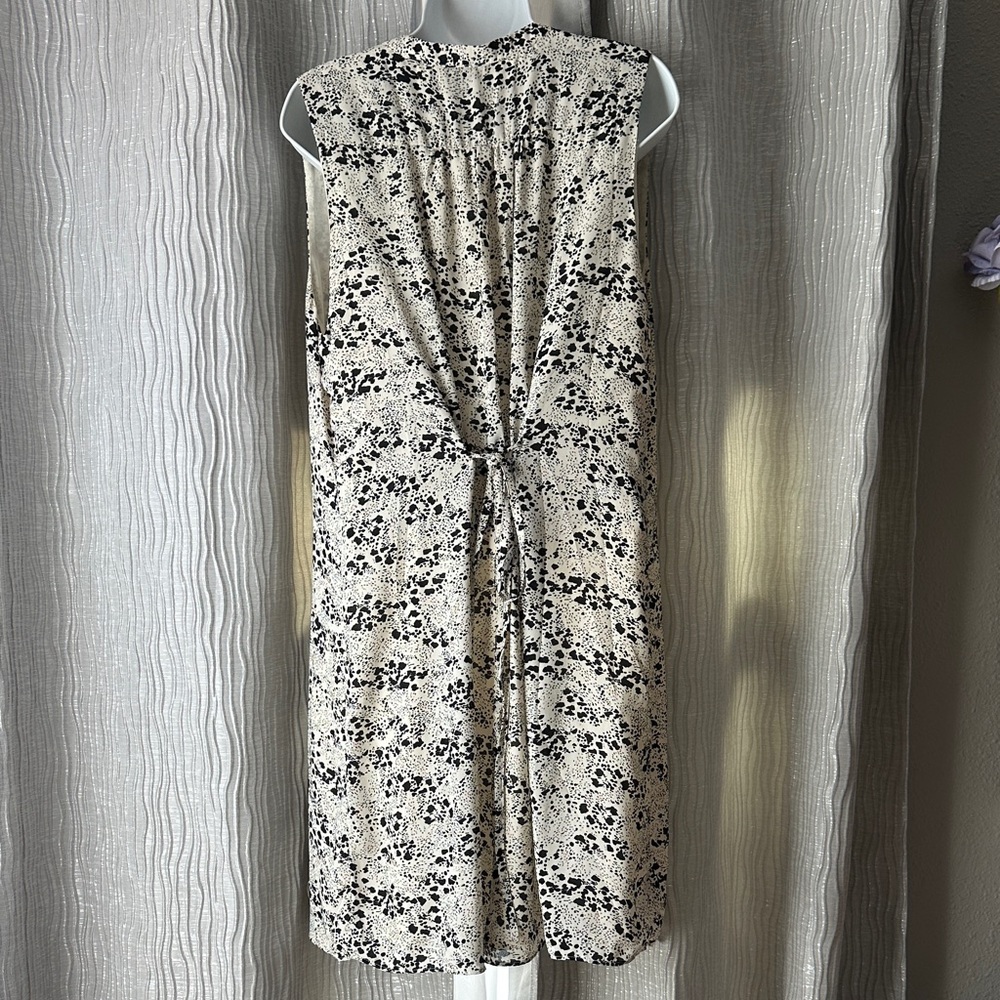 H&M Black and Cream Floral Midi Dress